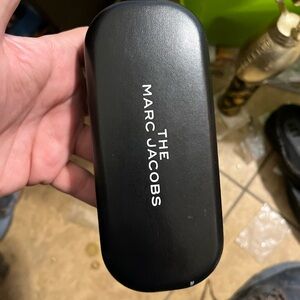 The Marc Jacobs Sunglasses Case Black Clamshell Hardcase